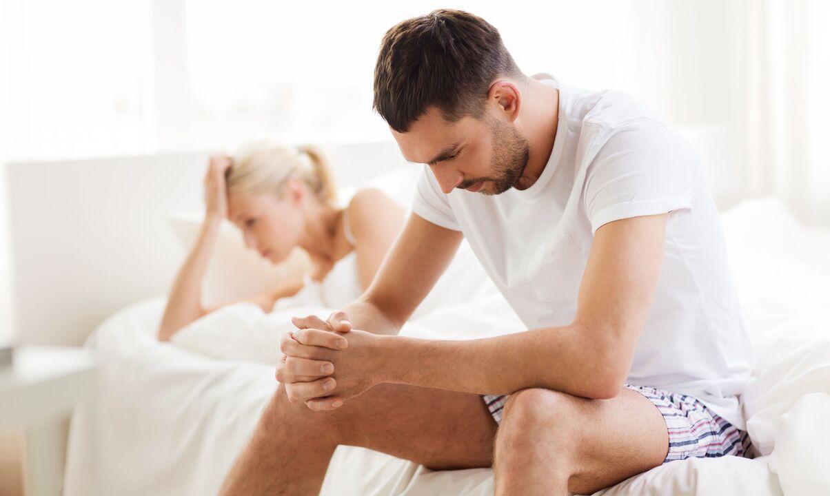 Мүше қабырғадан шығады